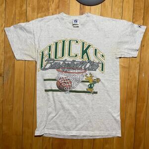 90s Logo 7 Milwaukee Bucks Basketball Club Grey shirt Size M